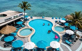 Combo Beach Hotel Samui